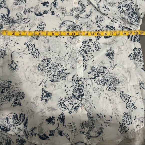 Coastal White Blue Paisley Floral Long Sleeve button Down Oversized Shirt L - Picture 7 of 9